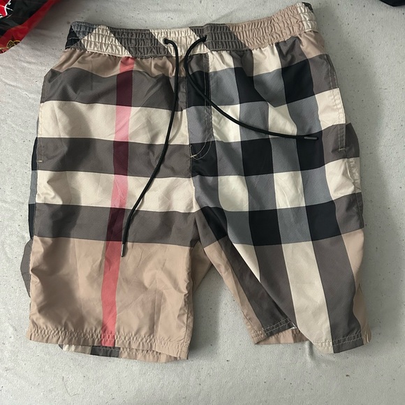 Burberry shorts